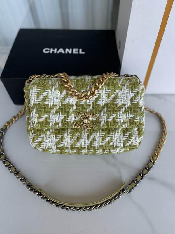 Chanel Handbags 451